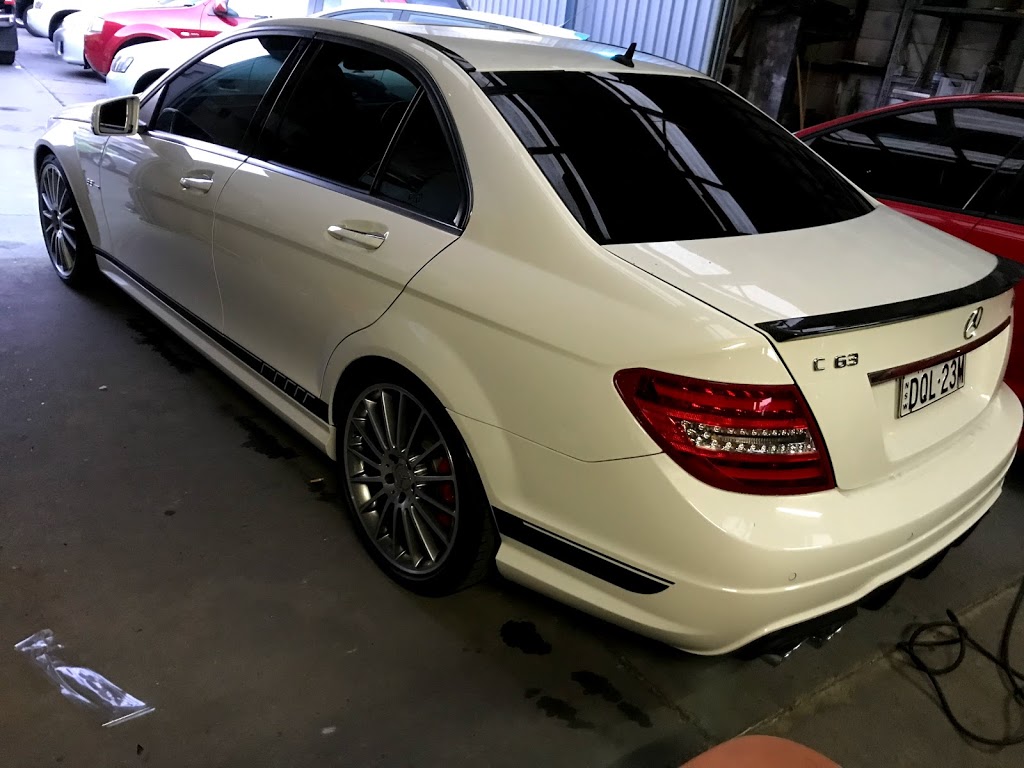 Tint Addiction | car repair | Unit 3/24-26 Sussex St, Cabramatta NSW 2166, Australia | 0418453631 OR +61 418 453 631