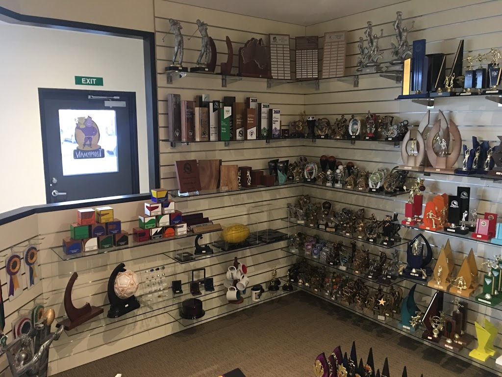 Trophyman Giftware & Engraving | 1/55 McMillan Rd, Echuca VIC 3564, Australia | Phone: (03) 5482 3892