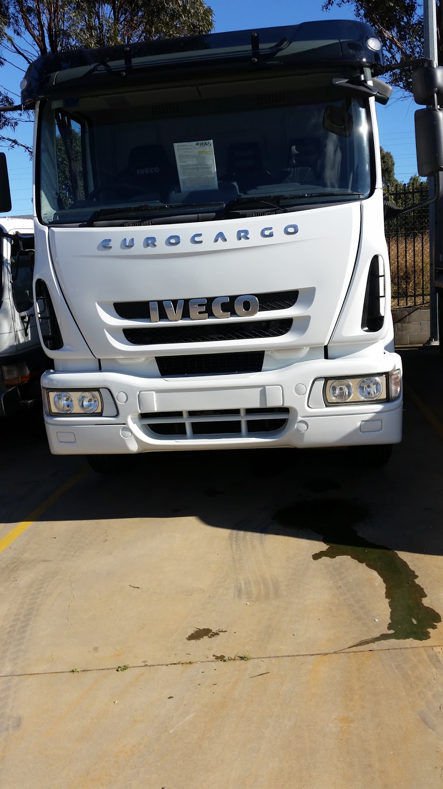 Tri-City Trucks | car repair | 10 Dunn Rd, Smeaton Grange NSW 2567, Australia | 0246474488 OR +61 2 4647 4488