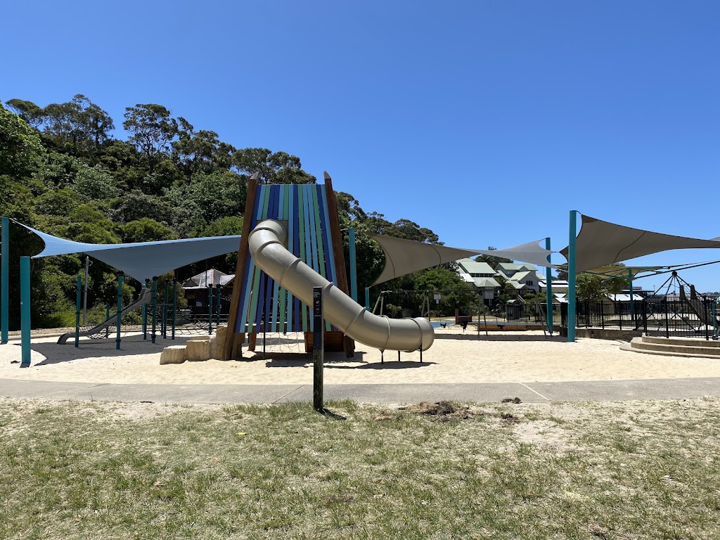 Clifton Gardens Playground | Morella Rd, Mosman NSW 2088, Australia | Phone: 0431 468 145