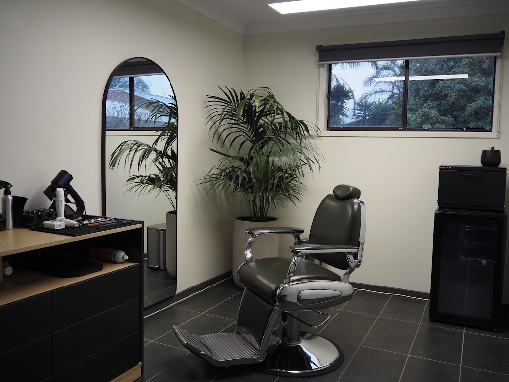 Renewal Barber Studio | 9 Newell St, Lara VIC 3212, Australia | Phone: 0490 463 267