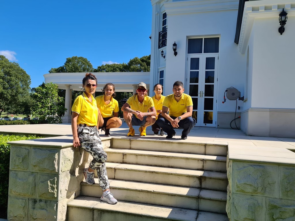 Auskeeper Cleaning Services | 23 Jaiden Wy, Coomera QLD 4209, Australia | Phone: 0415 056 363