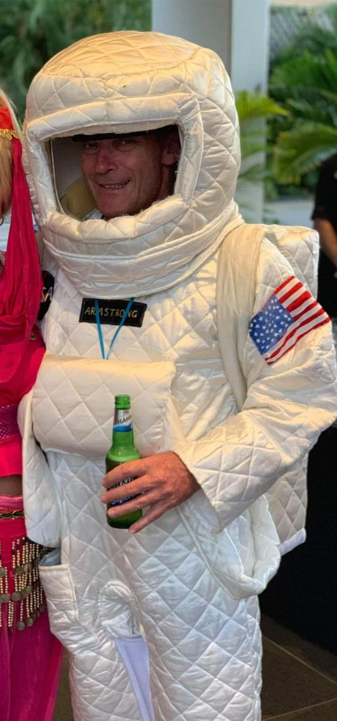 Shakespears Wardrobe | 294 Bloomfield St, Cleveland QLD 4163, Australia | Phone: (07) 3821 1688