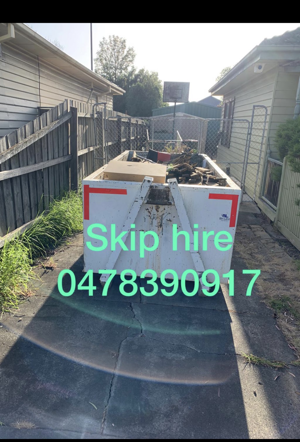 Northern skip hire | 33 Morwell Cres, Dallas VIC 3047, Australia | Phone: 0478 390 917