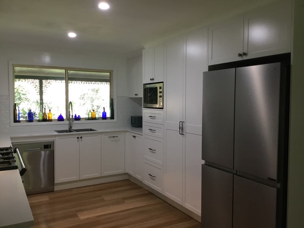 Arfield Kitchens | 15 Arizona Rd, Charmhaven NSW 2263, Australia | Phone: (02) 4392 7133