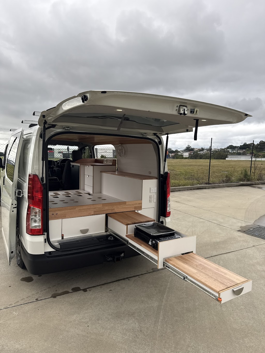 B-Z Camper Fitouts | 8 Murray Dwyer Cct, Mayfield West NSW 2304, Australia | Phone: 0451 732 287