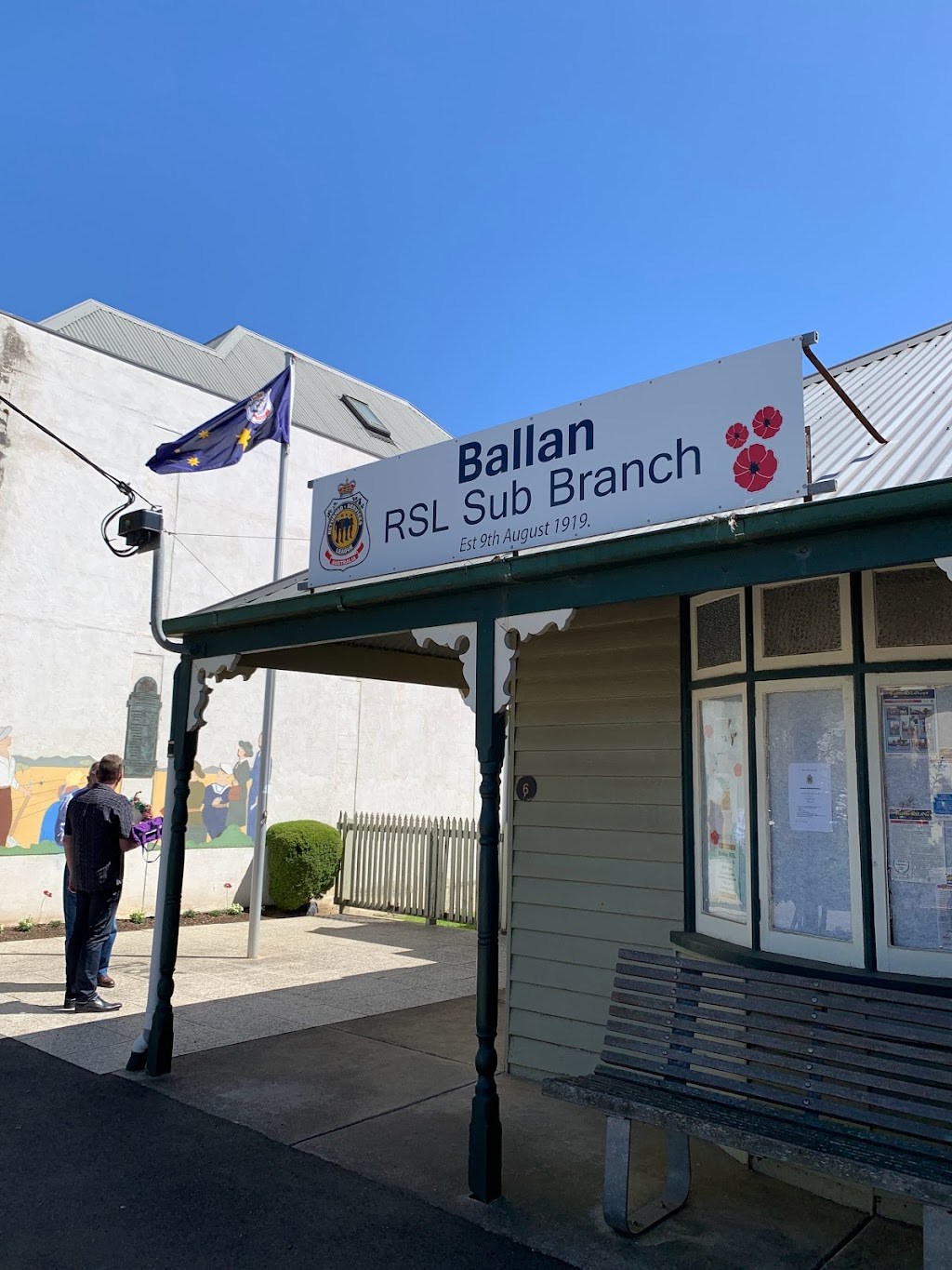 Ballan RSL Sub-branch |  | 146 Inglis St, Ballan VIC 3342, Australia | 0407870013 OR +61 407 870 013