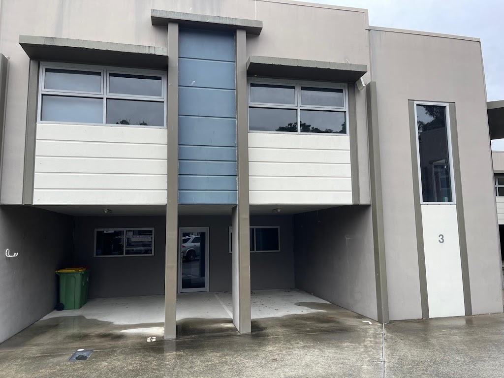 Hemp Pet | Unit 3/82 Hutchinson St, Burleigh Heads QLD 4220, Australia | Phone: 0455 889 799