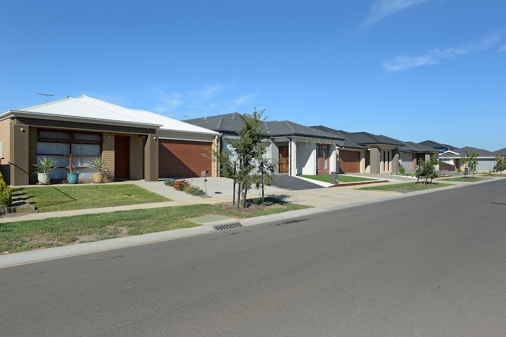 Gateway Truganina by Central Equity | Sayers Rd &, Palmers Rd, Truganina VIC 3029, Australia | Phone: 1800 235 263