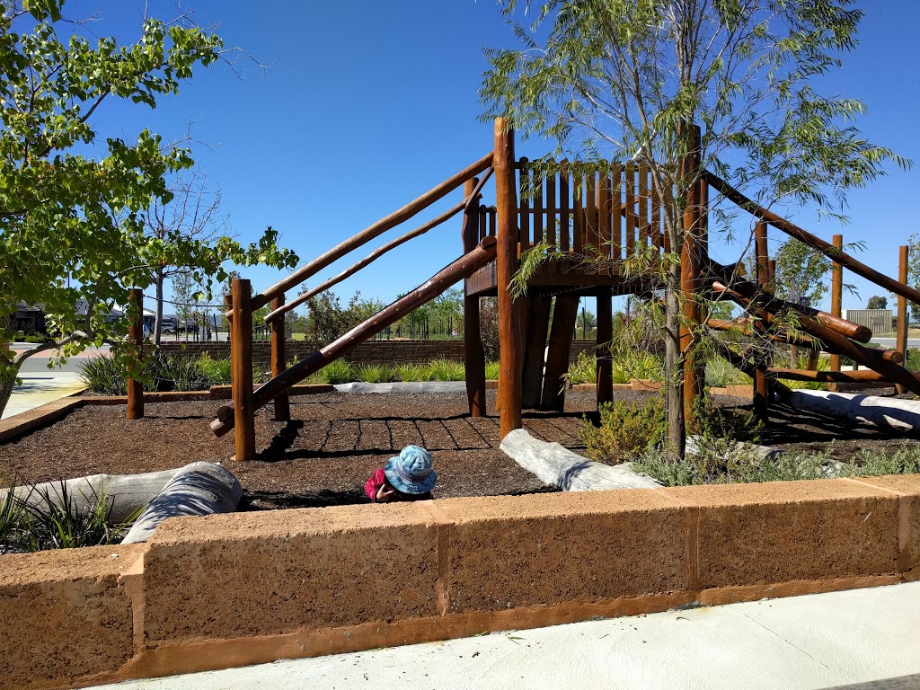 Holland Park Land Estate Playground | Fanshawe Boulevard Piara Waters, Piara Waters WA 6112, Australia