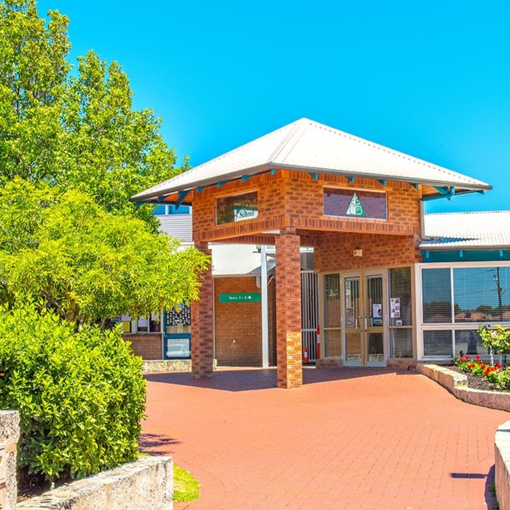 St Jeromes Primary School | 38 Troode St, Munster WA 6166, Australia | Phone: (08) 9499 9500