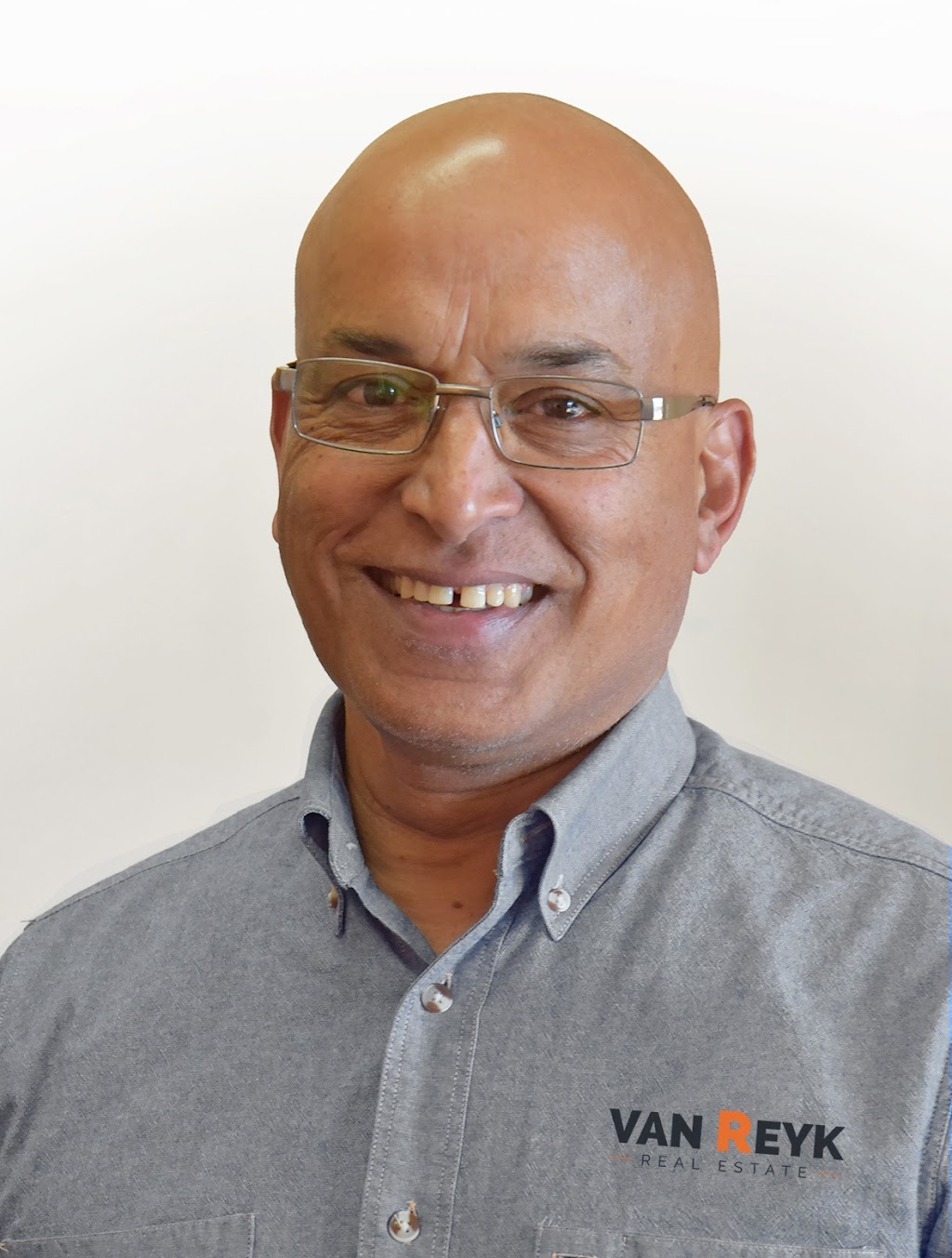 VAN REYK REAL ESTATE BAIRNSDALE | 7 Fitzgerald St, Bairnsdale VIC 3875, Australia | Phone: 0409 524 780