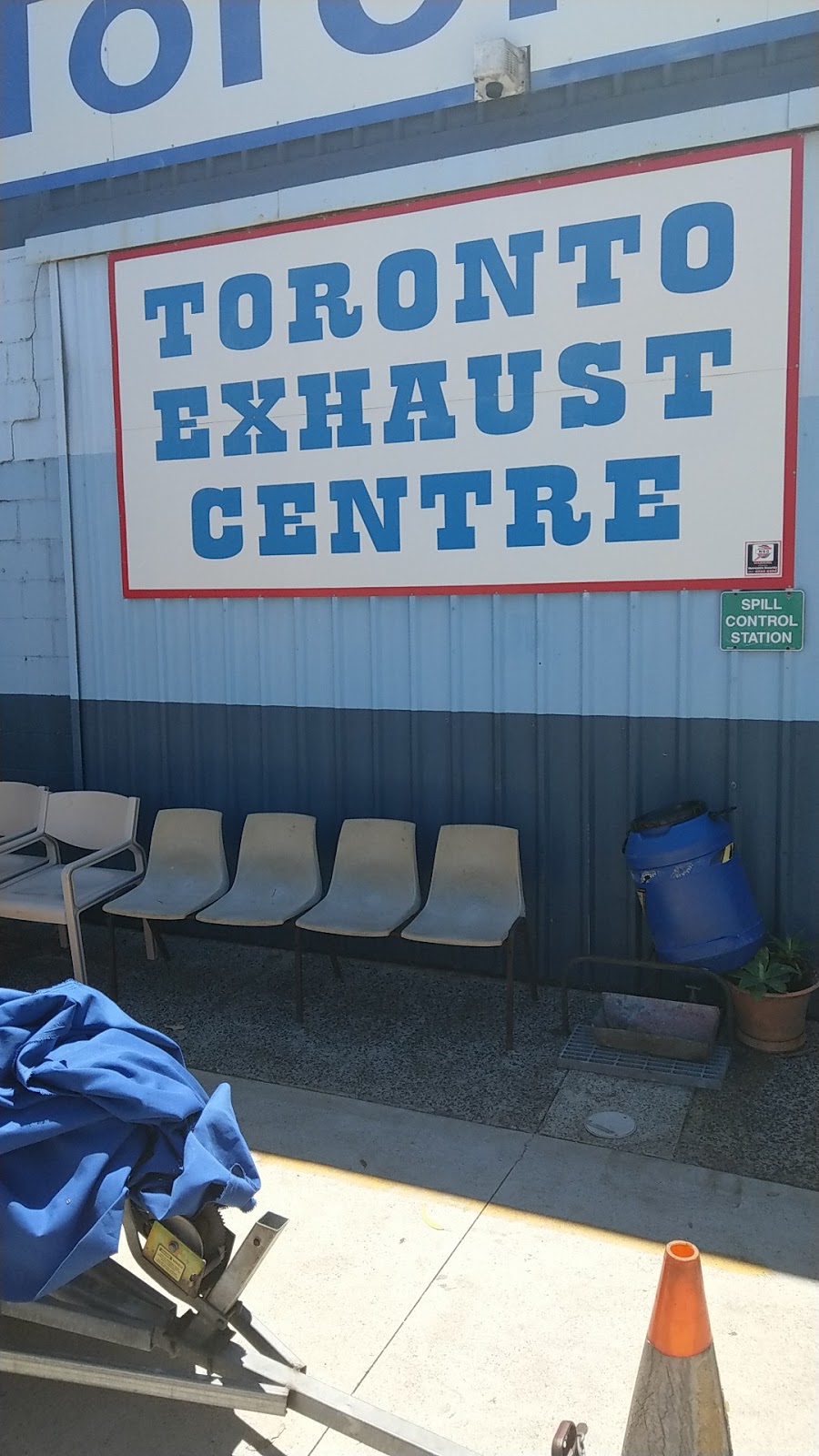 Toronto Exhaust Centre | 2/27 Day St, Toronto NSW 2283, Australia | Phone: (02) 4950 4304