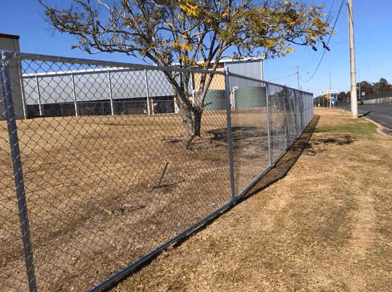 W & H Fencing | Parakeet Ct, Greenbank QLD 4124, Australia | Phone: 0406 272 070