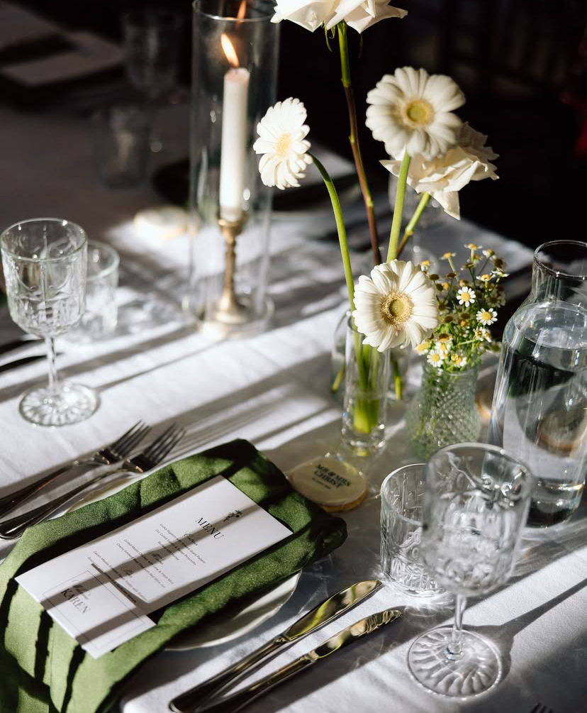 Hello Daisy Floral Design | St James Rd, Varroville NSW 2566, Australia | Phone: 0423 559 205
