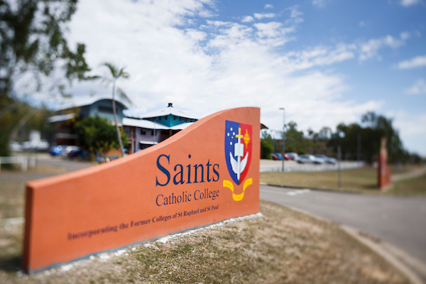 Saints Catholic College | university | 1 James Cook Dr, Townsville City QLD 4811, Australia | 0747277200 OR +61 7 4727 7200
