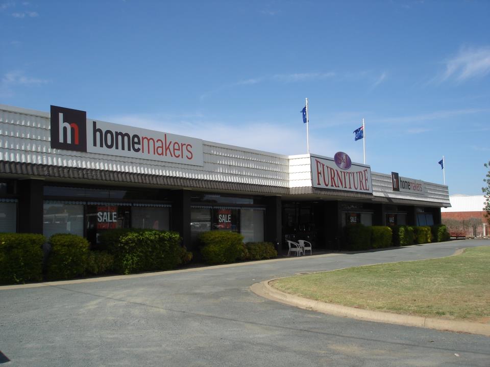 S&J Furniture | 79 Ogilvie Ave, Echuca VIC 3564, Australia | Phone: (03) 5480 7912