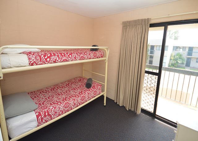 Riverview Holiday Apartment 17 - Kalbarri WA | Unit 17/156 Grey St, Kalbarri WA 6536, Australia | Phone: (08) 9937 0400