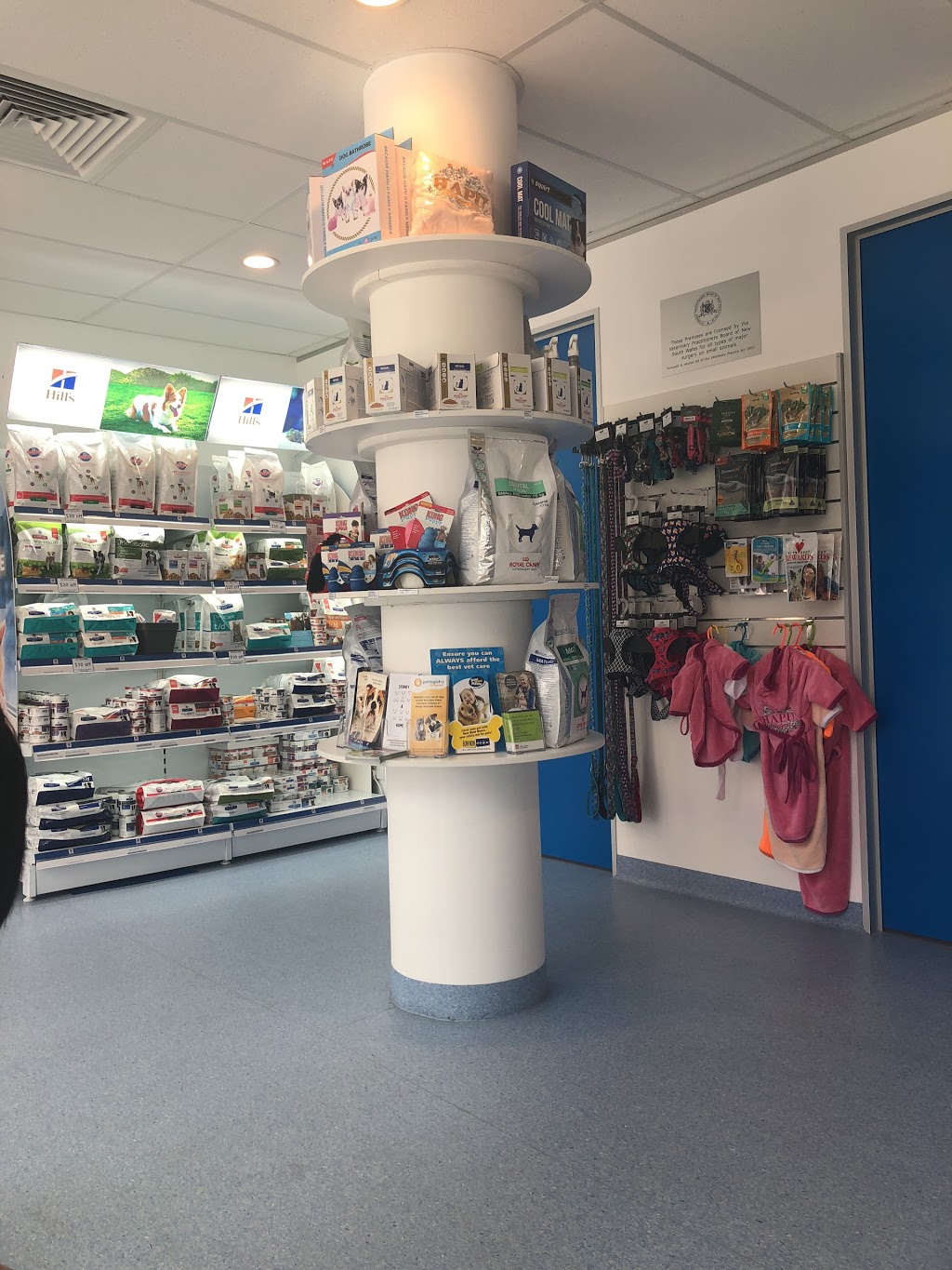 Harbourside veterinary Hospital | veterinary care | shop 3/6 Burroway Rd, Wentworth Point NSW 2127, Australia | 0283226878 OR +61 2 8322 6878