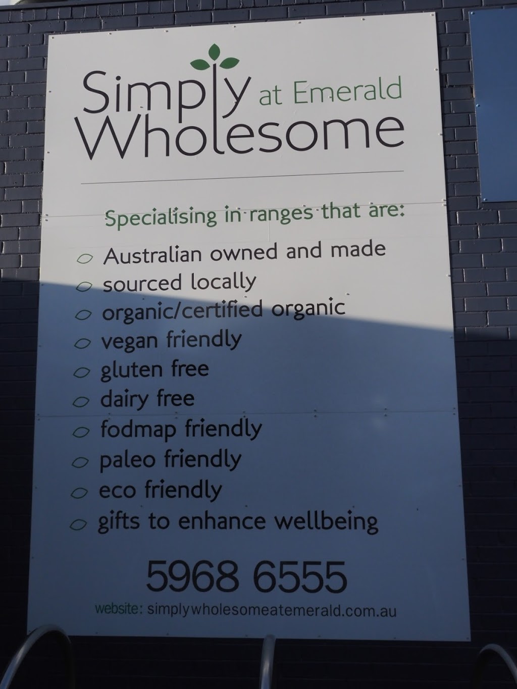 Simply Wholesome at Emerald | health | 365 Belgrave-Gembrook Rd, Emerald VIC 3782, Australia | 0359686555 OR +61 3 5968 6555