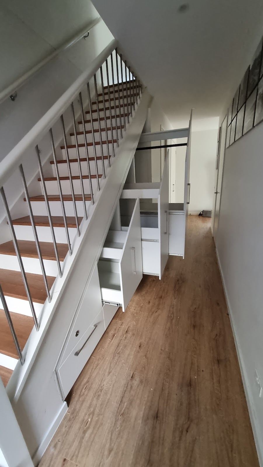 Eucabinets | 4 Waratah Way, Cockatoo VIC 3781, Australia | Phone: 0431 327 040