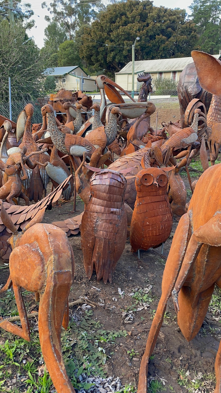 Garden Sculptures & Collectables Bridgetown | 16 Bunbury St, Bridgetown WA 6255, Australia | Phone: 0402 043 353