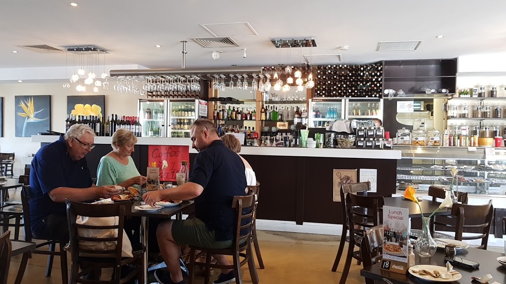 old cr | cafe | 246 Lonsdale Rd, Hallett Cove SA 5158, Australia | 0883818808 OR +61 8 8381 8808
