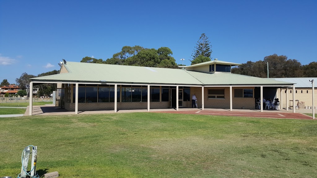 Halls Head Parade Community And Sports Facility | 1 Halls Head Parade, Halls Head WA 6210, Australia | Phone: (08) 9550 3601