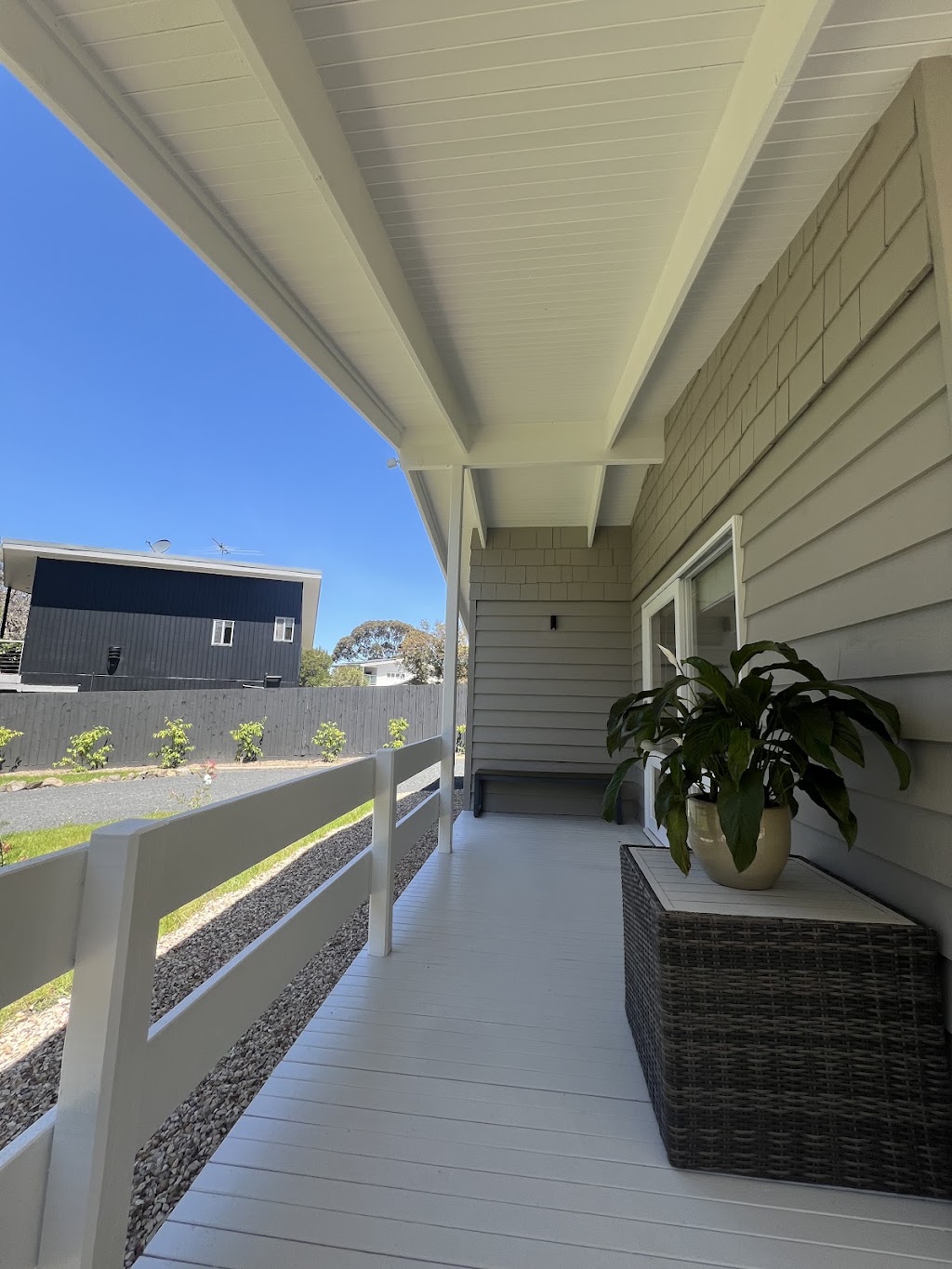 New Image Painting | 23 Hastings St, Rhyll VIC 3923, Australia | Phone: 0423 461 351