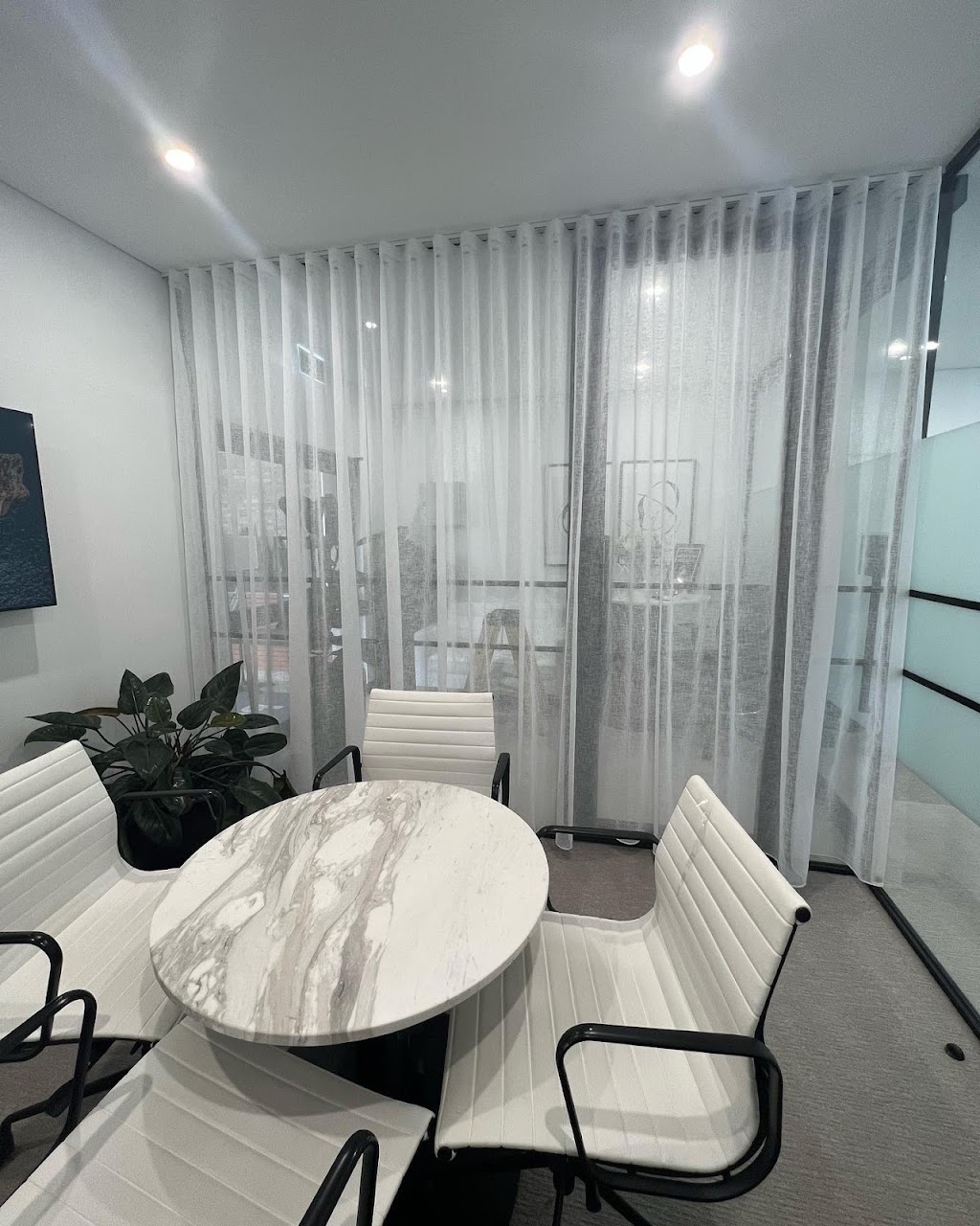 Men in Blinds | 674 Hume Hwy, Yagoona NSW 2199, Australia | Phone: 0416 243 435