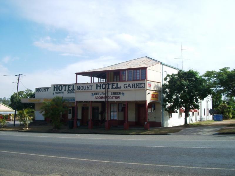 Mount Garnet Hotel | bar | 5 Garnet St, Mount Garnet QLD 4872, Australia | 0740979210 OR +61 7 4097 9210
