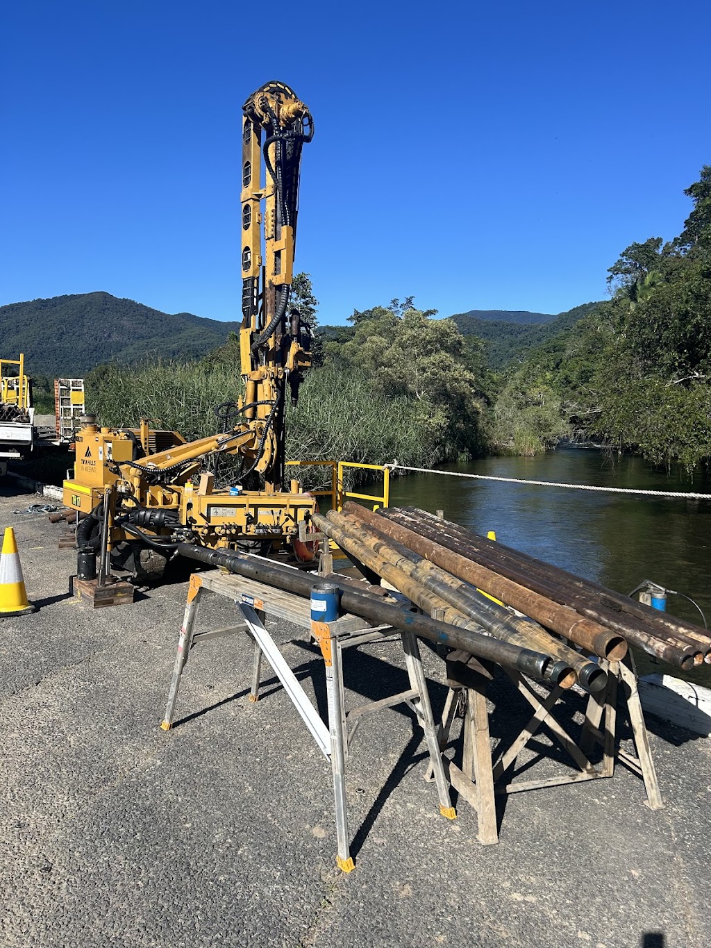 Twin Hills Engineering & Drilling | Lot 1/91836 Bruce Hwy, Alligator Creek QLD 4740, Australia | Phone: (07) 4943 2365