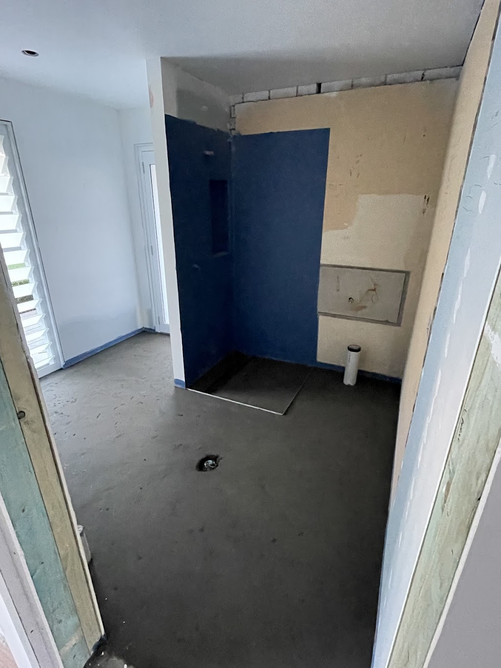 Brazier Building Developments | 82 Lowanna Ave, Forresters Beach NSW 2260, Australia | Phone: 0420 373 957