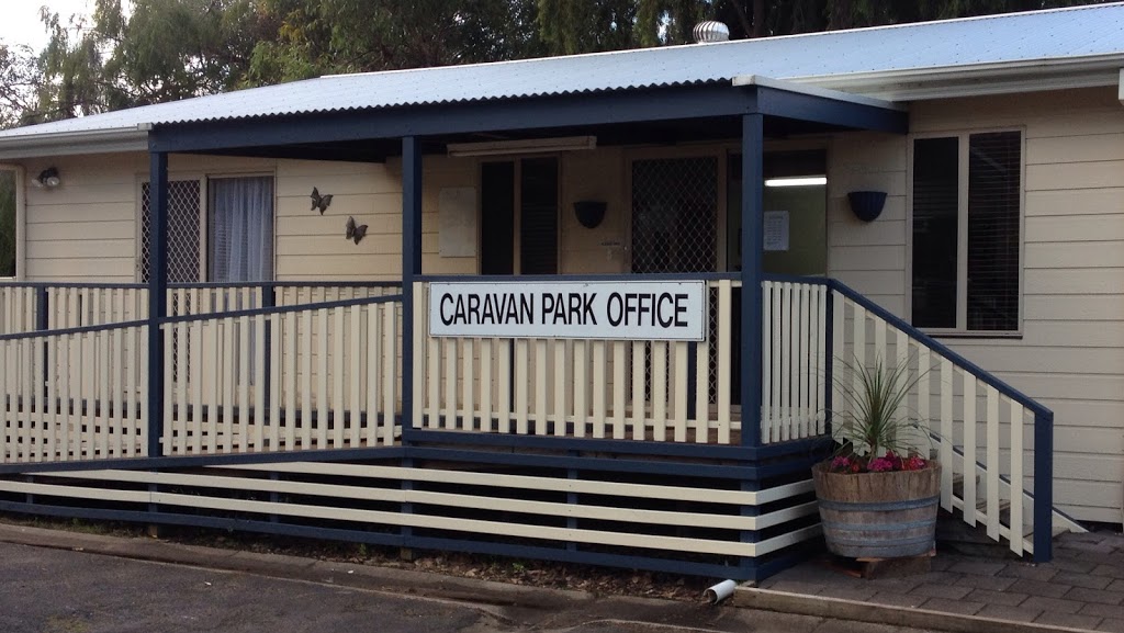 Millicent Lakeside Caravan Park | rv park | 12 Park Terrace, Millicent SA 5280, Australia | 0887331188 OR +61 8 8733 1188
