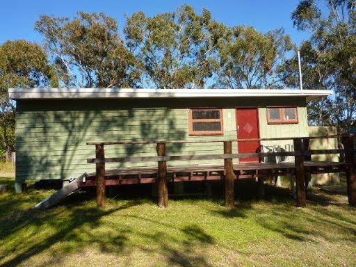 Acacia Cottages | lodging | 5118 Mt Lindesay Road, Mail to 858, Liston via Stanthorpe Qld 4380, Liston NSW 2372, Australia | 0409153939 OR +61 409 153 939