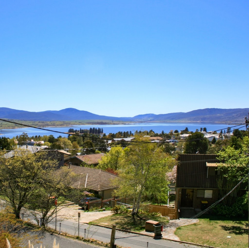 Whitehorn Apartments | 24 Bogong St, Jindabyne NSW 2627, Australia | Phone: 0410 469 001