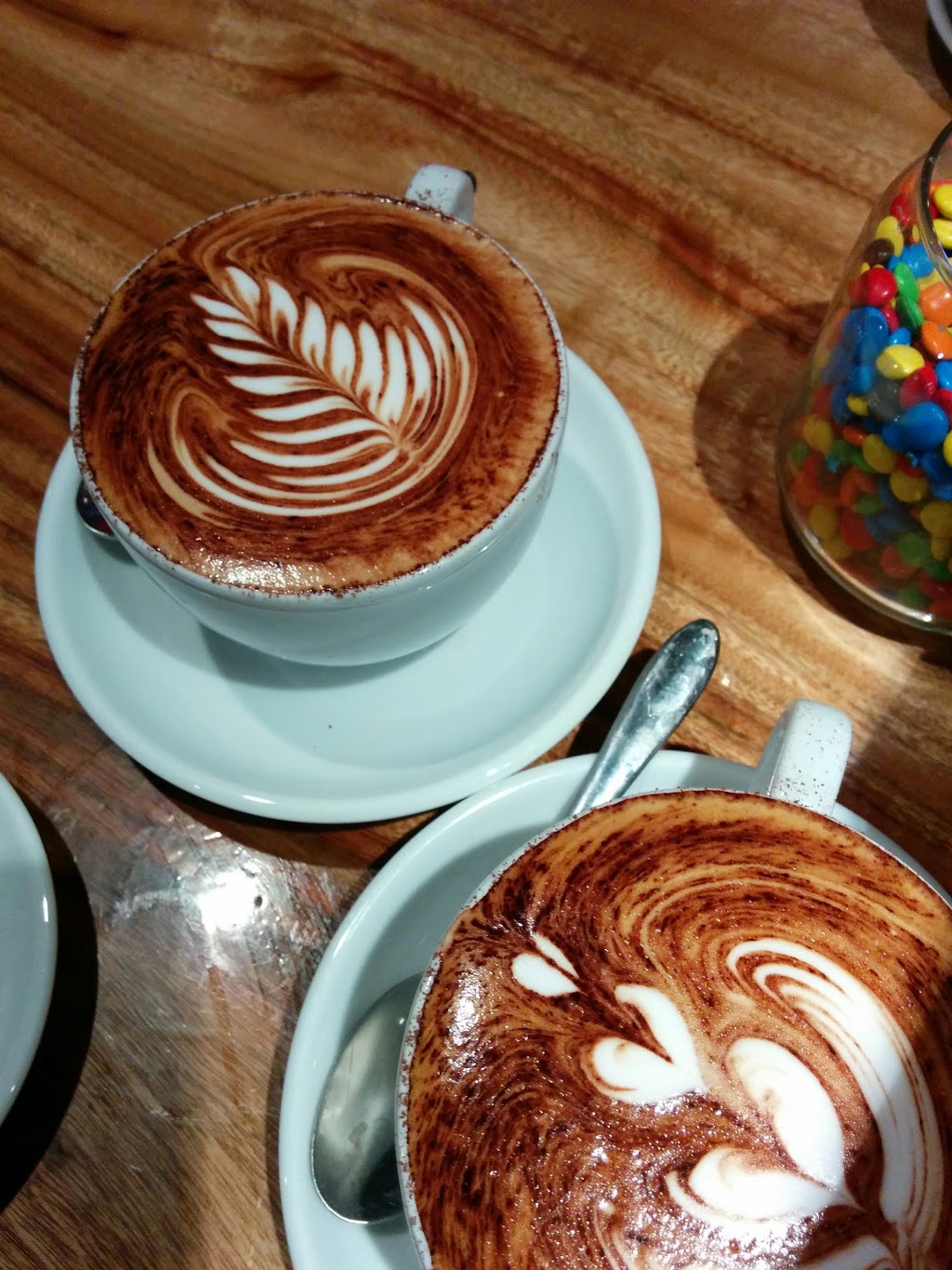 Milk and Beans Coffee House | cafe | 22/156-158 Alexandra Parade, Alexandra Headland QLD 4572, Australia | 0754435054 OR +61 7 5443 5054