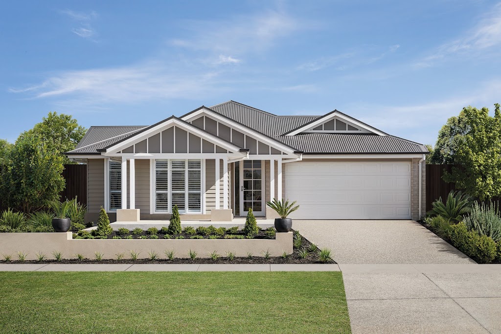 Henley - Berwick Display Homes | 34 Soho Bvd, Berwick VIC 3806, Australia | Phone: (03) 8306 6070