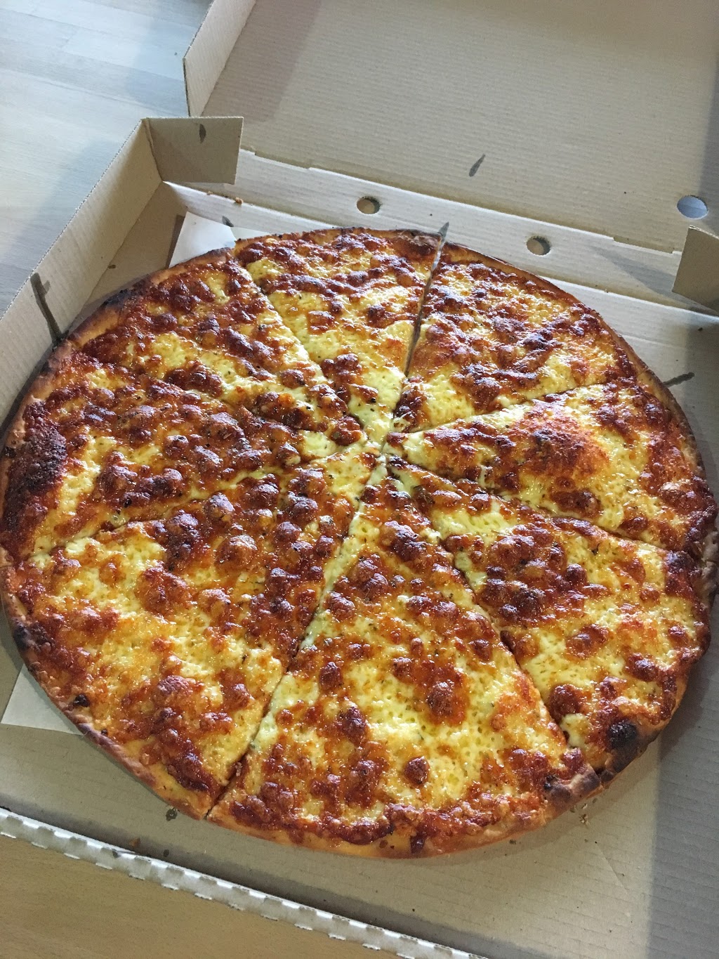 Farmhouse Pizzas | meal takeaway | 83A Giblett St, Manjimup WA 6258, Australia | 0897712300 OR +61 8 9771 2300