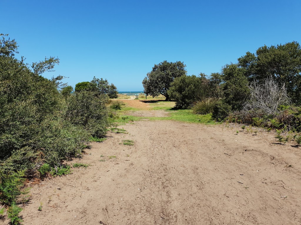 Point Cook Coastal Park Picnic Area | park | Point Cook VIC 3030, Australia