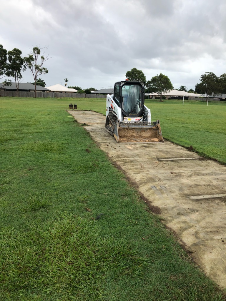 Lincs Little Diggers | Kingfisher Rd, Victoria Point QLD 4165, Australia | Phone: 0421 956 799