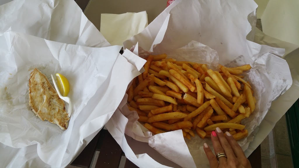 Horseshoe Bay Fish and Chips | 1/6 Pacific Dr, Horseshoe Bay QLD 4819, Australia | Phone: (07) 4778 5500