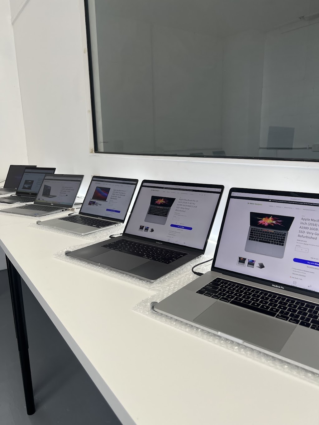 Value Gadgets | Unit 4/8 Pinter Dr, Southport QLD 4215, Australia | Phone: 0401 230 180