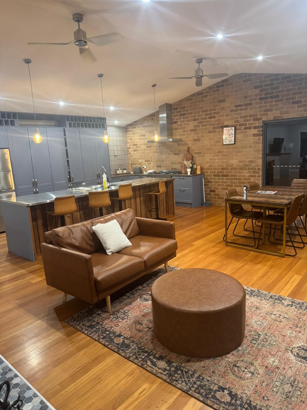 Dubbo Clean 4U Cleaning | 85A Champagne Dr, Dubbo NSW 2830, Australia | Phone: 0479 061 286