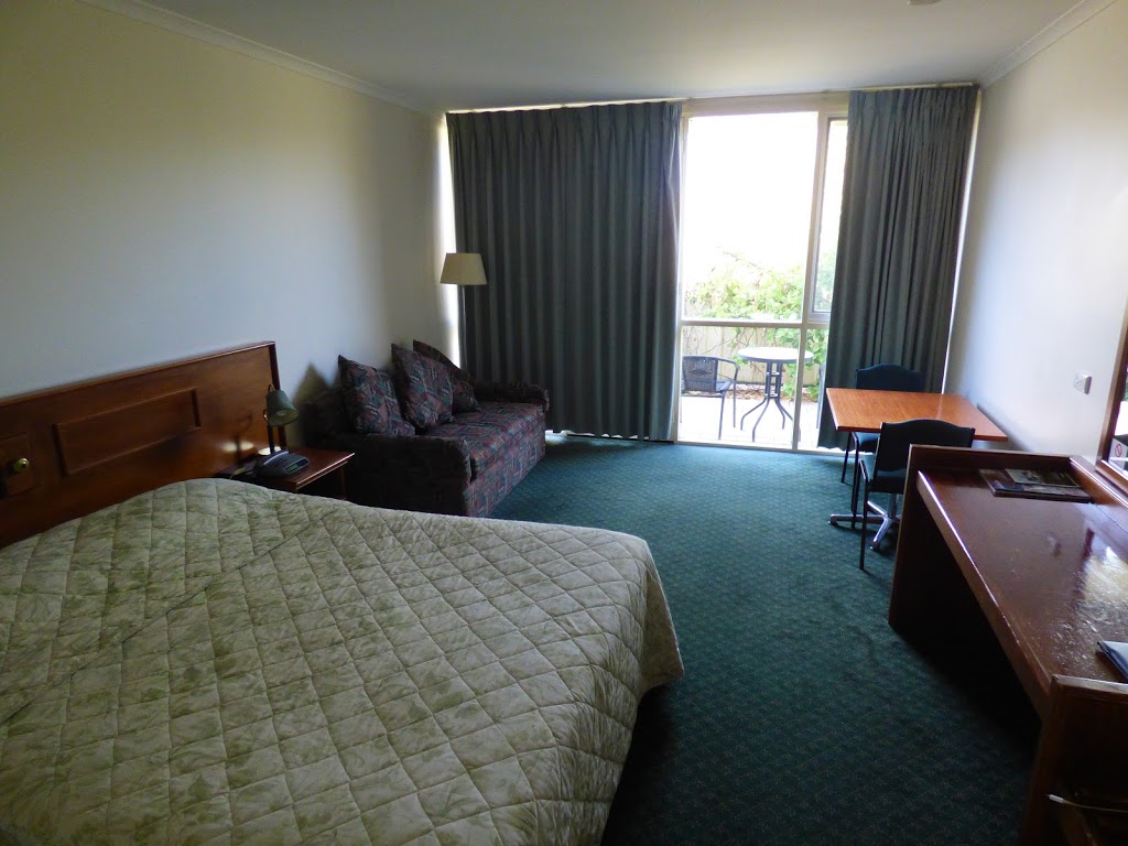 Cottonwood Motor Inn | lodging | 326 Deakin Ave, Mildura VIC 3500, Australia | 0350235166 OR +61 3 5023 5166