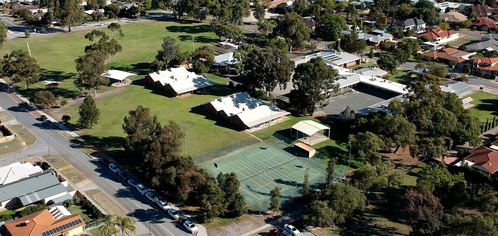 Rossmoyne Primary School | school | 90 Second Ave, Rossmoyne WA 6148, Australia | 0893544290 OR +61 8 9354 4290