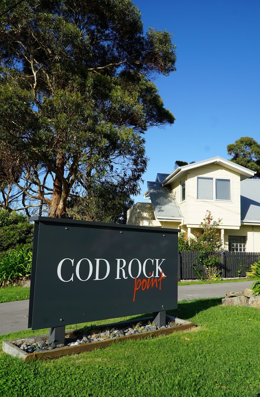 Cod Rock Point House | 2 Murray St, Bicheno TAS 7215, Australia | Phone: 0455 445 502