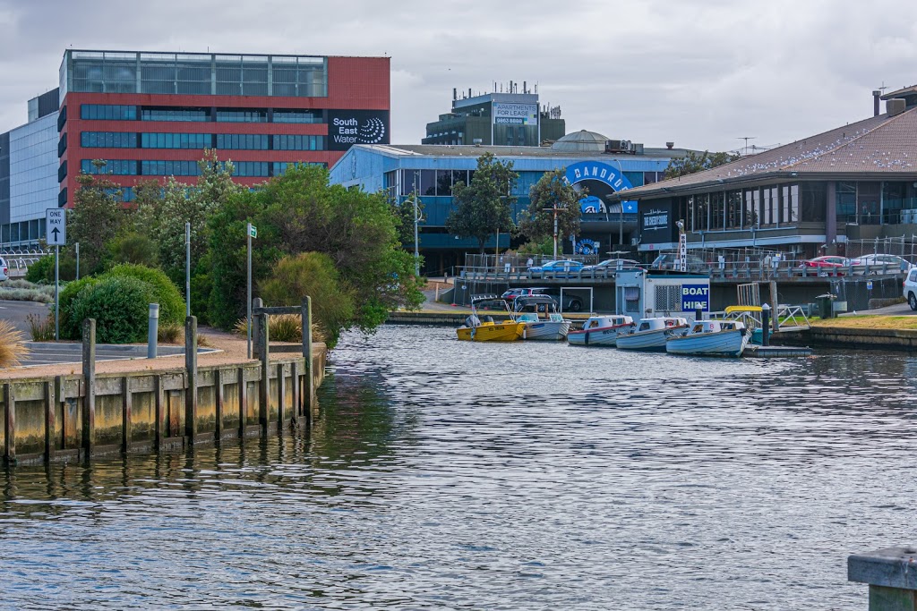 Frankston Boat Hire | Kananook Creek Blvd, Frankston VIC 3199, Australia | Phone: 0419 358 810