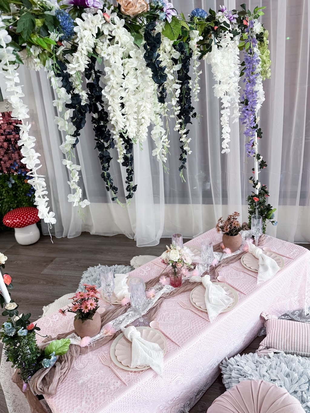 The Mad Hatters Emporium | 1B Campbell St, Yarragon VIC 3823, Australia | Phone: 0408 877 471
