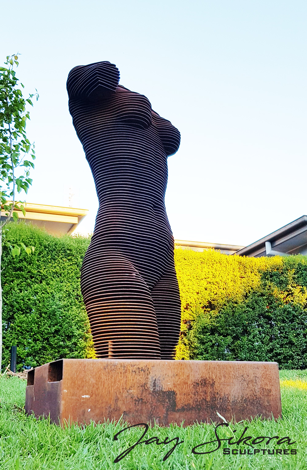 Jay Sikora Sculptures | 21 Foch St, North Shore VIC 3214, Australia | Phone: 0416 440 810